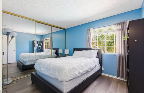 Colorful and Cozy Haven with Heated Pool - Foto 18