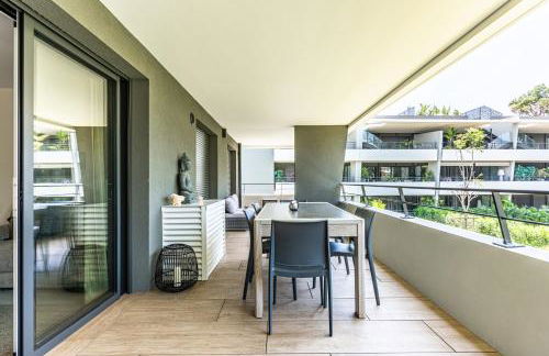 Appartement climatisé les pieds dans l'eau pour 6 personnes avec 1 suite parentale, 1 chambre double et 1 mini chambre Piscine sur le toit clim garage - Foto 60