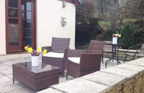 Ty Twt - complete holiday home - Photo 9