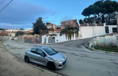 Casa familiar con piscina cerca del mar y montaña - Foto 38