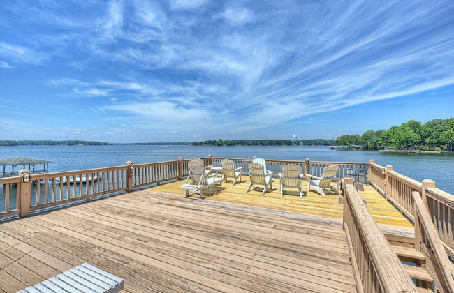 Make a Big Splash in 7BR Lake Norman Home! - Foto 69