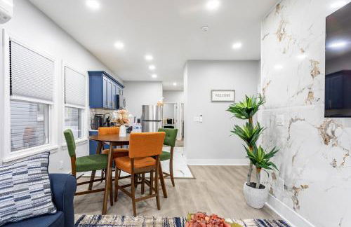 Modern Escape 3BR Apt with Parking - Foto 47