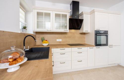 Tonka Roberta 2 - Foto 20