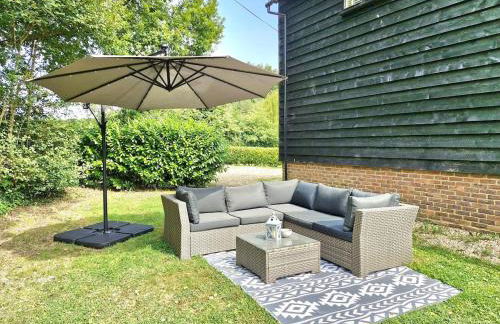 The Dairy Cottage with hot tub & pizza oven - Photo 14