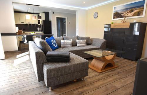 Bungalow Achtern Huus inkl 2x täglichen Eintritt StrandSPA Dahme - Foto 2