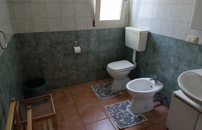 Tertenia Ground Floor South 3 min Walk From the sea - Photo 8