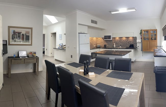 Austral Place 88 via Merri River - Foto 1