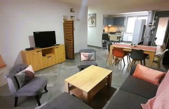 Le St Roch - appart 6-8 pers - wifi - centre ville - Foto 2