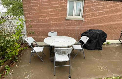 Cozy Home near O HARE fast internet 6 cars parking space - Foto 52