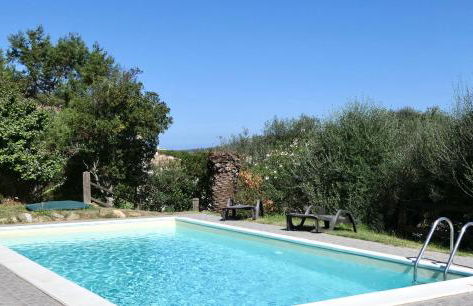 ISA-Villas with air conditioning, shared pool and private outdoor space just a few km from La Pelosa beach - Foto 9
