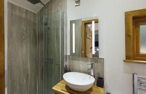 Cwtch Ffynnone Luxury Shepherds Hut - Foto 19