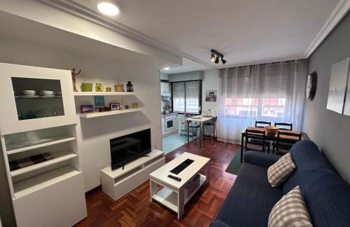 Apartamento centro y playa de Gijon - Foto 1