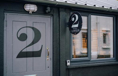 2 The Old Canteen, Two Minute Walk To Beach - Photo 25