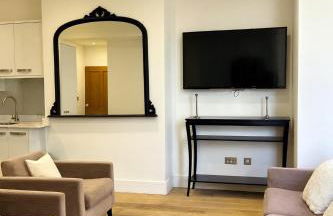 2 bed flat, sleeps 8, driveway, 5 Mins to Brixton - Foto 8
