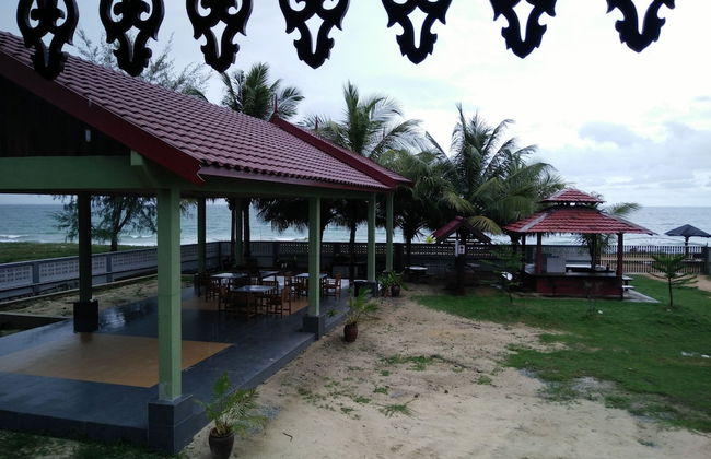 Bayu Beach Penarek - Foto 24
