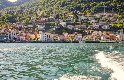 Casa Hygge - Lake Front - Photographer's Art Home - Photo 67