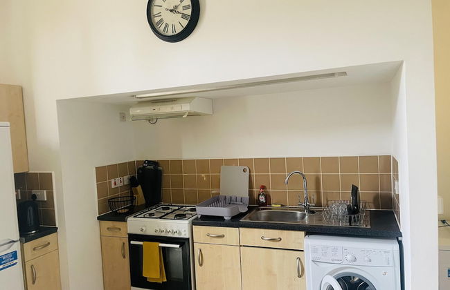 Bustling Western Apartment - Foto 4