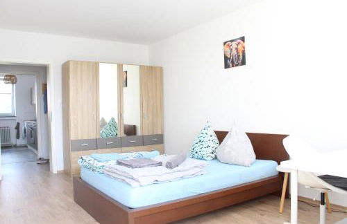 1 Privatzimmer in Dreizimmer Wohnung Lemgo Innenstadt Ferien Unterkunft - Foto 18
