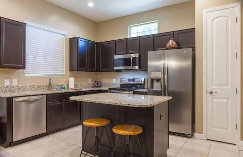 Gated townhouse with heated pool, hot tub, near US60 - Foto 5