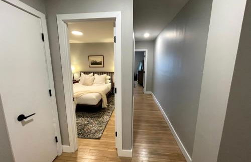 2BR in Heart of Queen Village - walk to everything! - Foto 16