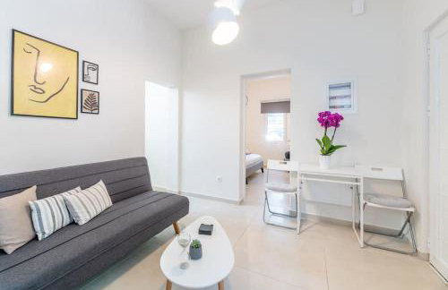 The HostMaster Ethereal Scene - Photo 1