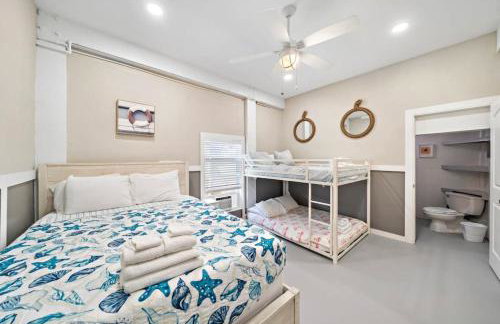 Beach Cottage with Soaking Pool and Outdoor Oasis - Foto 20