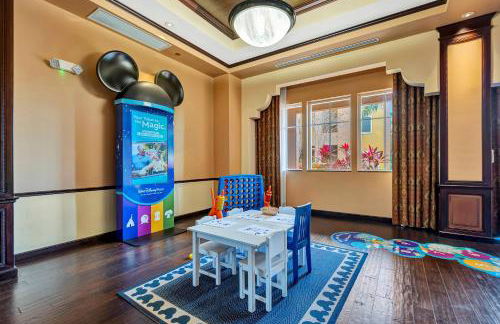 2BR Fireworks View with Pool & Spa 5 Minutes to Disney - Foto 43