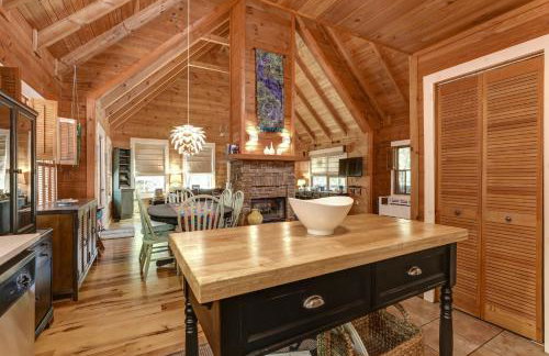 Respite at Big Canoe - Wood-burning fireplace bright interiors Wifi - Foto 16