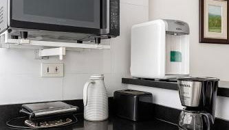 Refúgio Familiar na Enseada Guarujá Condominio Vinä Del Mar AC e Wifi - Foto 5, toaster