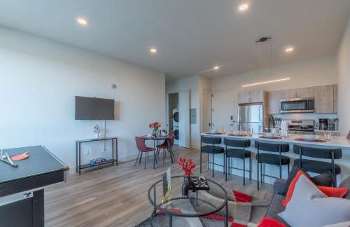 Stylish Apt FREE Parking Near NYC & Airport - Foto 1