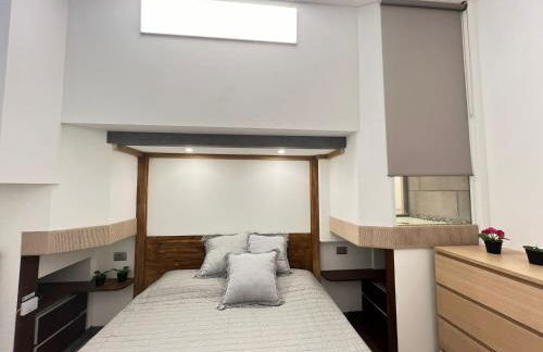 "R&P apartment", short term stay, elegant design, Bisceglie metro station, easy for San Siro and Fiera Milano, free parking - Foto 11