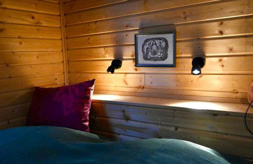 Autarker Schäferwagen mit Kamin ganzjährig nutzbar - Foto 3