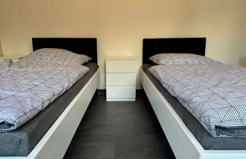 Modern & Zentral in Lev, schnell in Köln DDorf, schnelles WIFI, Netflix - Foto 7