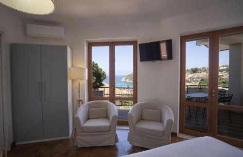 Villa Acquamarina, Family apartments with pool - 300 meters from the beach - Foto 16