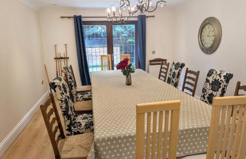 Spacious 7BR Home, Families & Contractors, Hot Tub - Foto 63