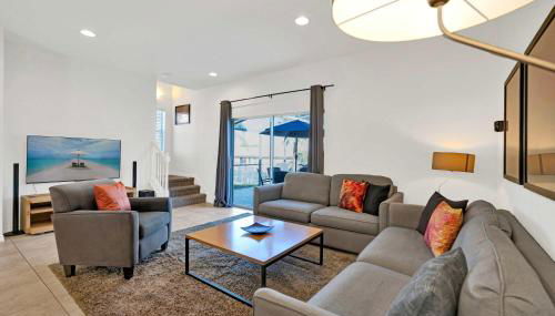 Upstay Spacious 3BR Home w Resort Access - Foto 5