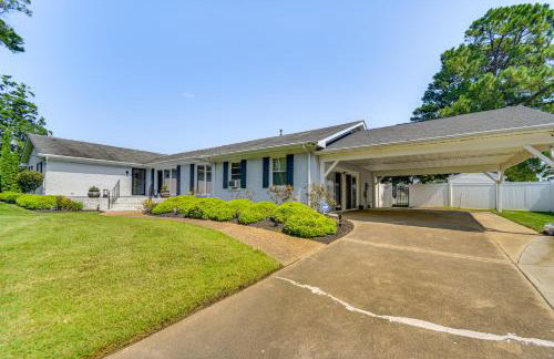 Luxe Lakefront Portsmouth Home: Fish, Swim & Play! - Foto 33