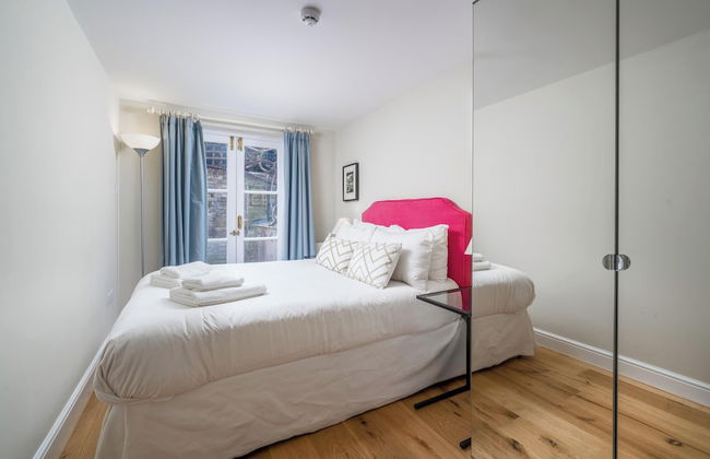 JOIVY Modern 2 bed flat in Central London, sleeps 6 - Foto 2