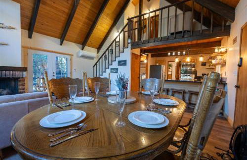 Trout River Cabin - Cozy Quiet Peaceful Retreat - Foto 41