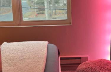 Poconos Modern Chalet I Hot Tub I Home Theater I Fenced Yard I Pet Friendly - Foto 66