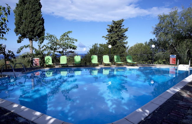 Dafnoudi Hotel Apartments - Foto 1