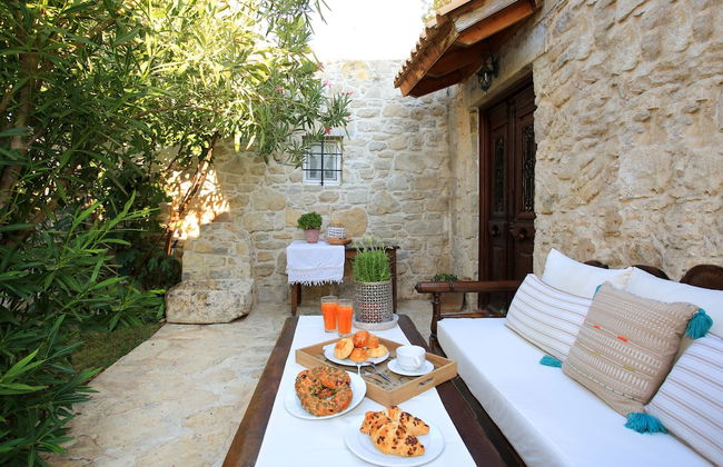 Villa Kamilari - Photo 14