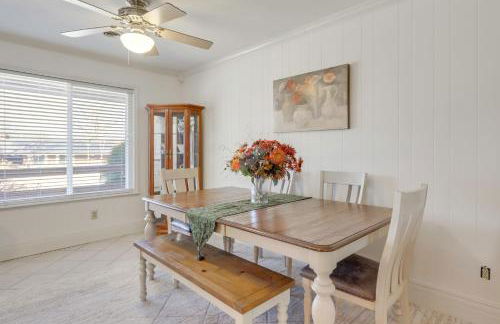 Near Trails and Dtwn Springdale! Dog-Friendly Home - Foto 2