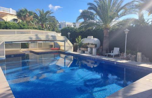 Chalet Los Almendros con piscina privada - Photo 10