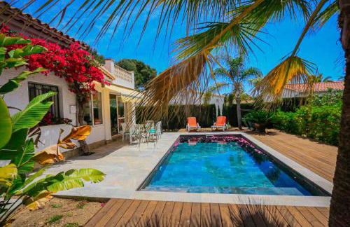 LITORAL COSTA DORADA - VILLA MONET Only families - Photo 6