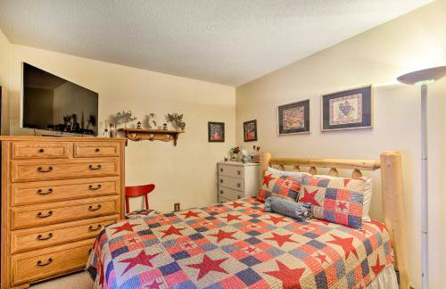 Lake Nokomis Escape with Dock and Beach Access - Foto 20