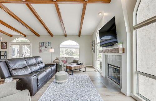 San Marcos Getaway with Deck and Lake Views! - Foto 5