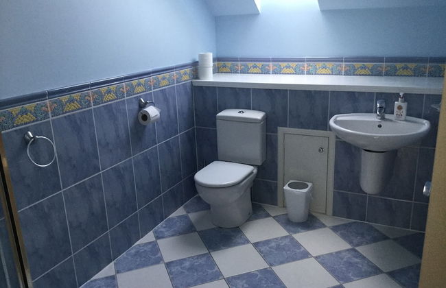 Inverness Apartments - West Heather - Photo 13