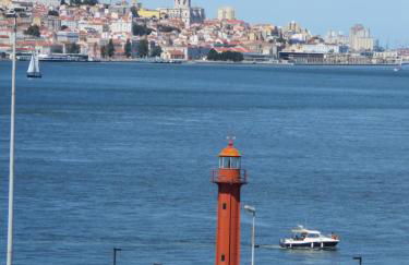 TEJO HOUSE RIVER Lisbon (Cacilhas) - Foto 63