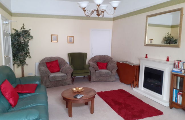 House - Sleeps 6 & Paid off Site Parking Available - Foto 6